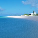 【2019年】沖縄県の綺麗な海「与那覇前浜ビーチ」情報！水質や営業時間は？