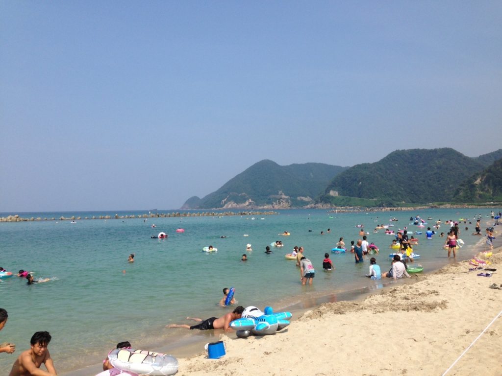 【2019年】京都府の綺麗な海「竹野海水浴場」情報！水質や営業時間は？ 日本の綺麗なビーチ達